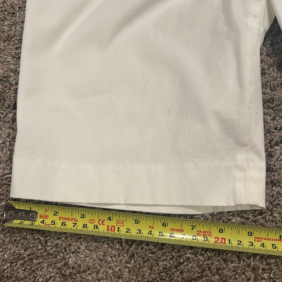 Talbots Women’s White Perfect Shorts  Sz 6 - Picture 2 of 6